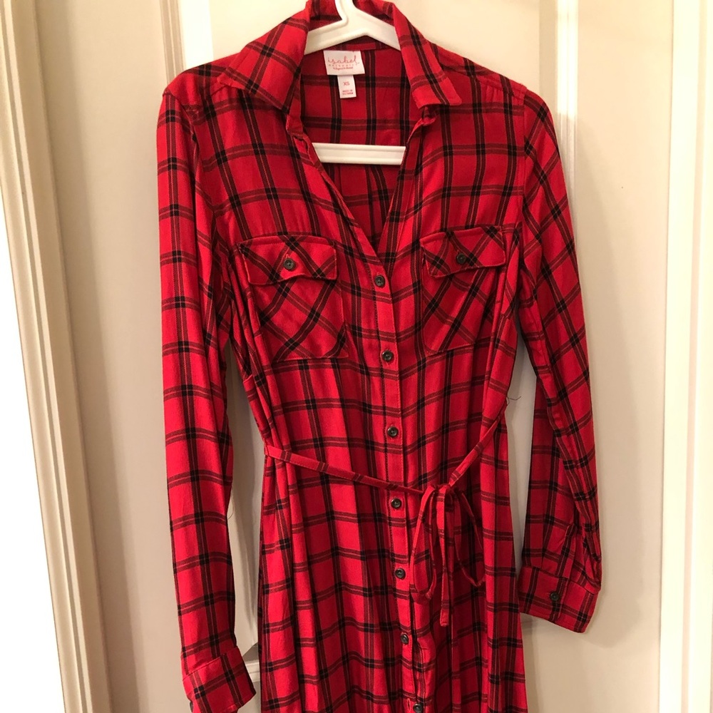 Plaid red & black maternity dress